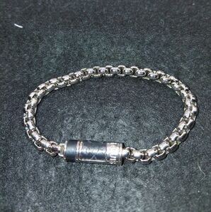 Louis Vuitton  M62592 Silver Bracelet Chain Monogram-eclipse